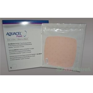 AQUACEL Krytie na rany Ag Foam Hydrofiber neadhezívne so striebrom, 20x20 cm, 5ks