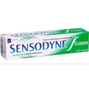 Sensodyne fluoride zubná pasta na citlivé zuby 75 ml